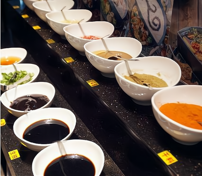 翻轉(zhuǎn)森林 翻墻火鍋，體驗跨界餐飲的奇妙之旅